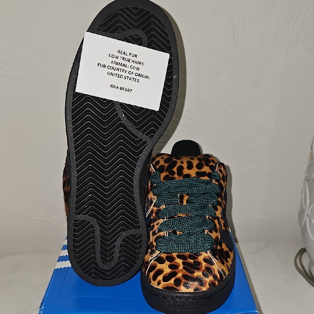 Adidas Leopard Print Sneakers with Black and Green Women Size 7 - Picture 4 of 5